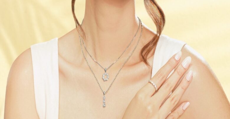 kalung emas putih wanita terbaru